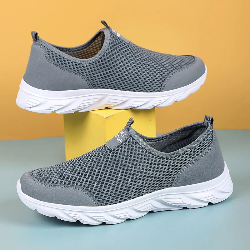 2023 zapatos informales ligeros para hombre, zapatillas informales transpirables sin cordones para hombre, zapatos planos antideslizantes para caminar al aire libre, talla 39-47
